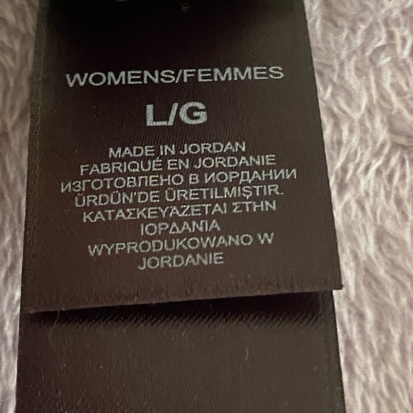 North Face Women’s jacket - Picture 4 of 6